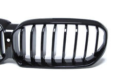 Glossy Black Front Kidney Grille Grill for BMW 5 Series G30 LCI 2021up W/ Camera